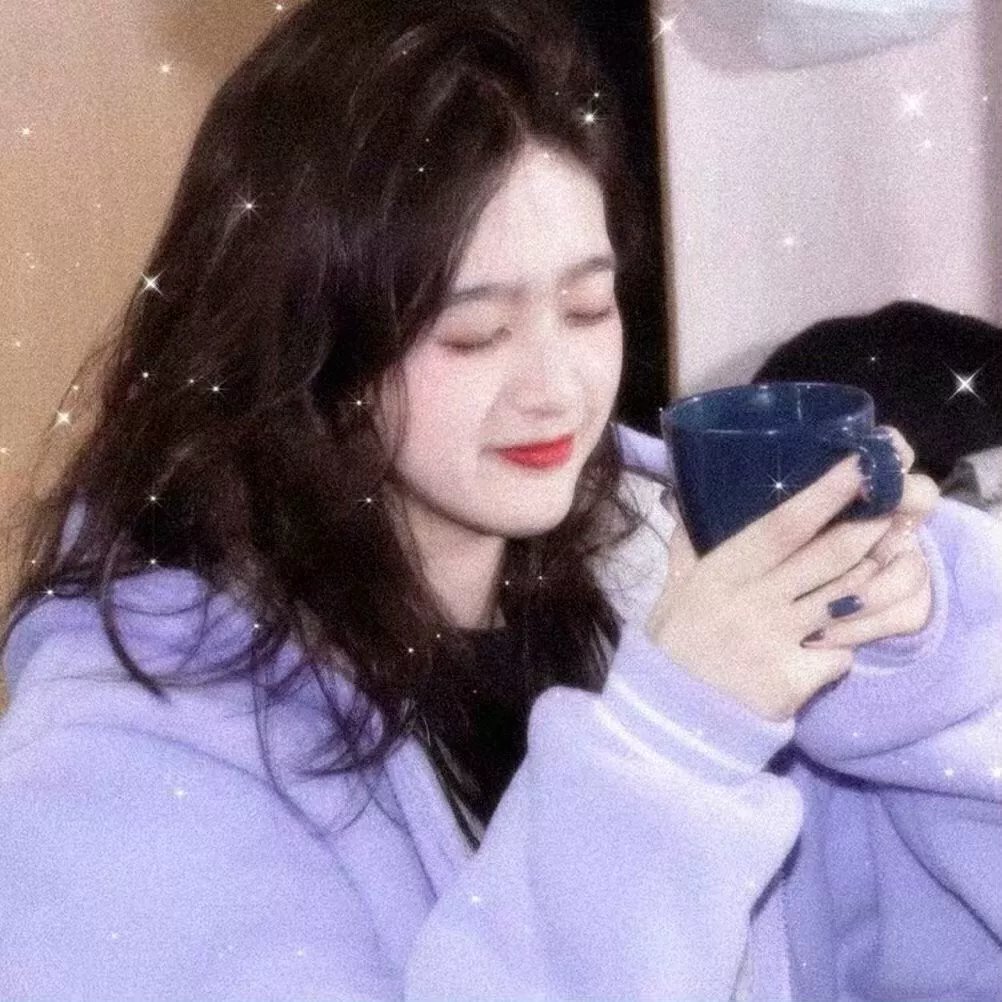 被职场压迫后我与首富姐姐重逢了